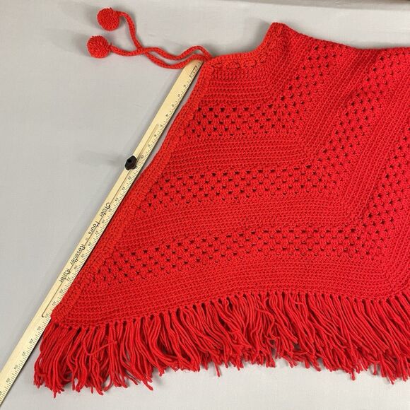 Vintage Large Hand Crochet Poncho Wrap with Fringes Women's Red Iconic Retro - Picture 10 of 16